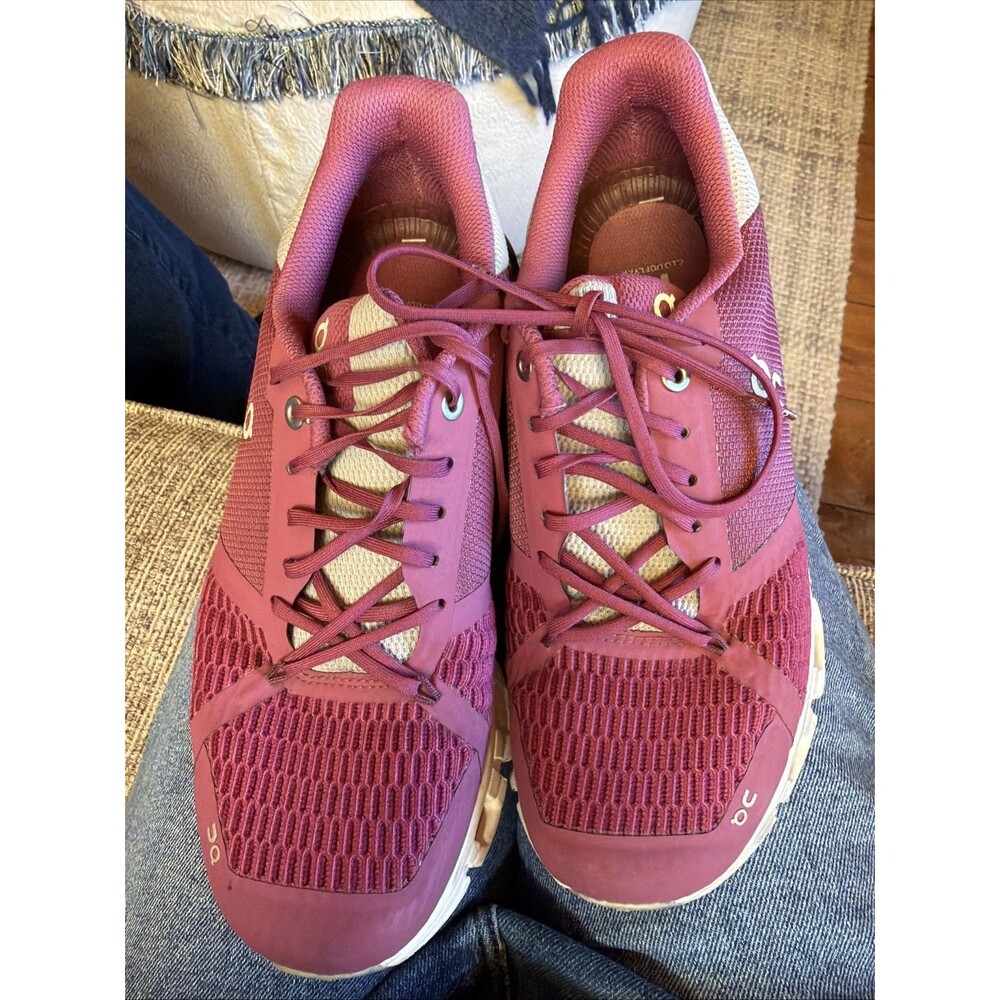 On Cloudflyer Womens Size 8.5 Running Athletic Magenta Mulberry Shoes